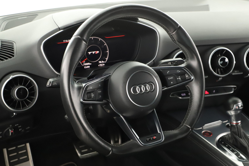 Audi TTS, 2015