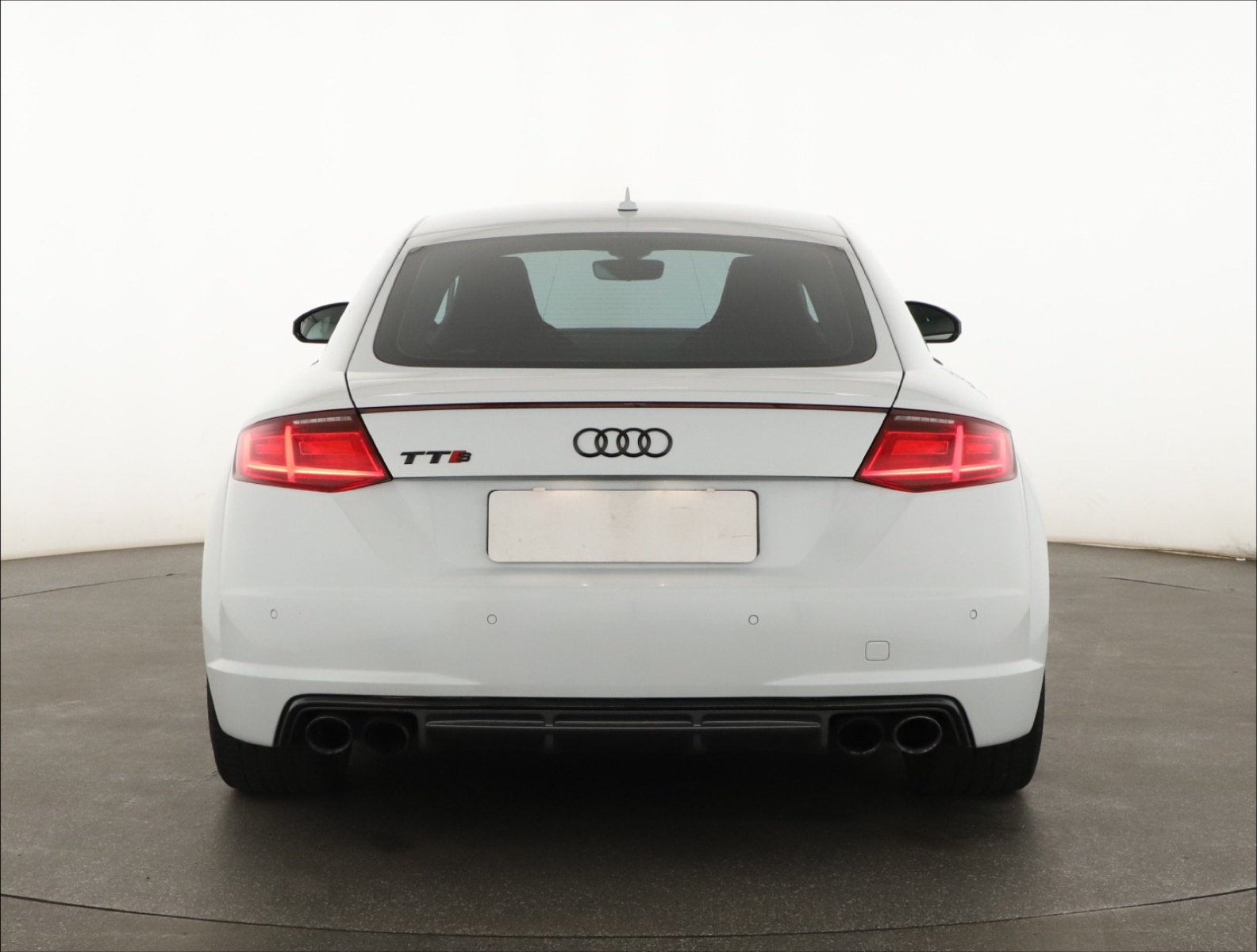Audi TTS - 2015
