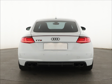 Audi TTS - 2015