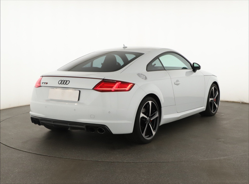 Audi TTS, 2015