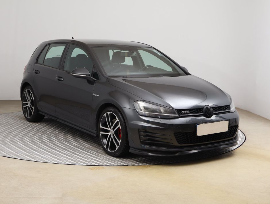 Volkswagen Golf - 2014