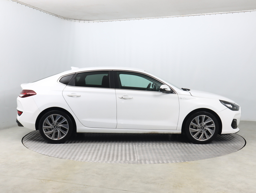 Hyundai i30 Fastback