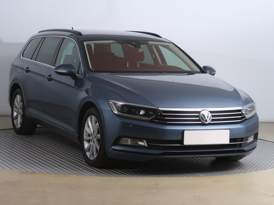 Volkswagen Passat - 2016