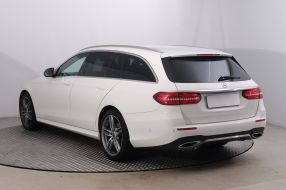Mercedes-Benz E - 2018