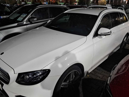 Mercedes-Benz E