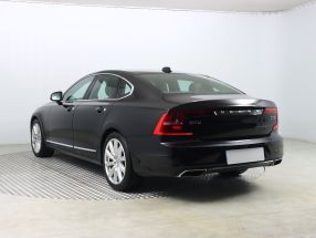 Volvo S90 - 2017