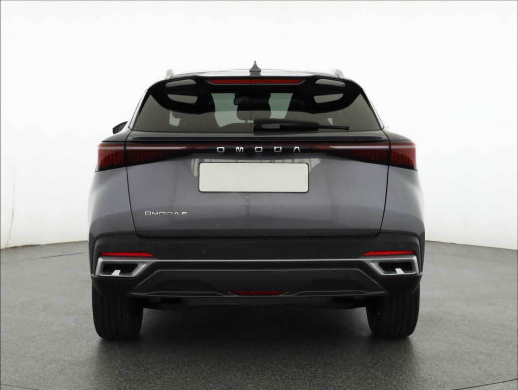 Omoda 5