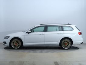 Volkswagen Passat - 2020
