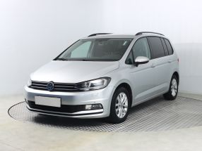 Volkswagen Touran - 2015