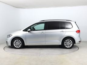 Volkswagen Touran - 2015