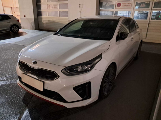 Kia ProCeed