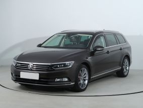Volkswagen Passat - 2016