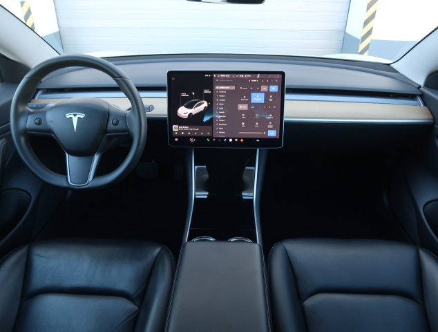 Tesla Model 3 Long Range 4WD 78kWh