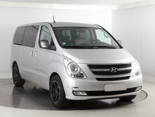 Hyundai H-1 Tour 2010