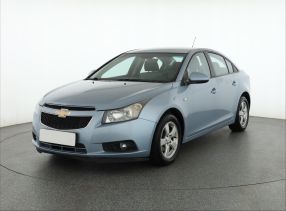 Chevrolet Cruze - 2011