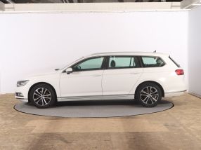 Volkswagen Passat - 2017
