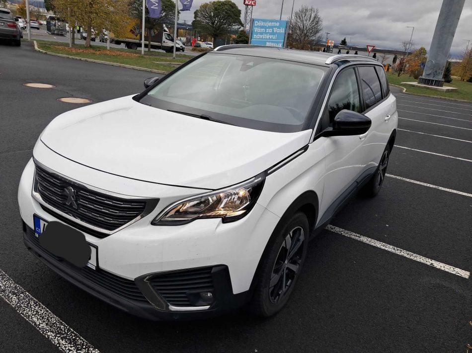 Peugeot 5008 - 2019