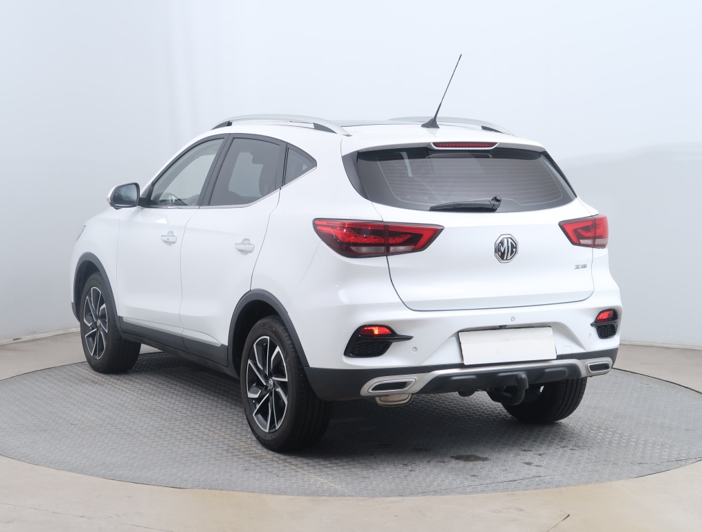 MG ZS SUV