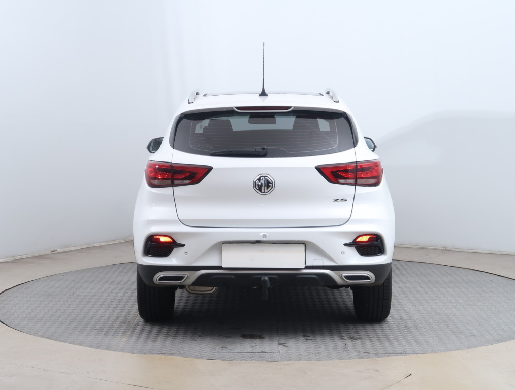 MG ZS SUV