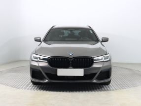 BMW 5 - 2021