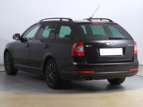 Skoda Octavia - 2011