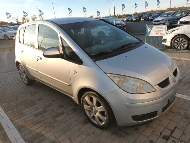 Mitsubishi Colt 2005