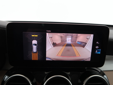 Mercedes-Benz GLC - 2021