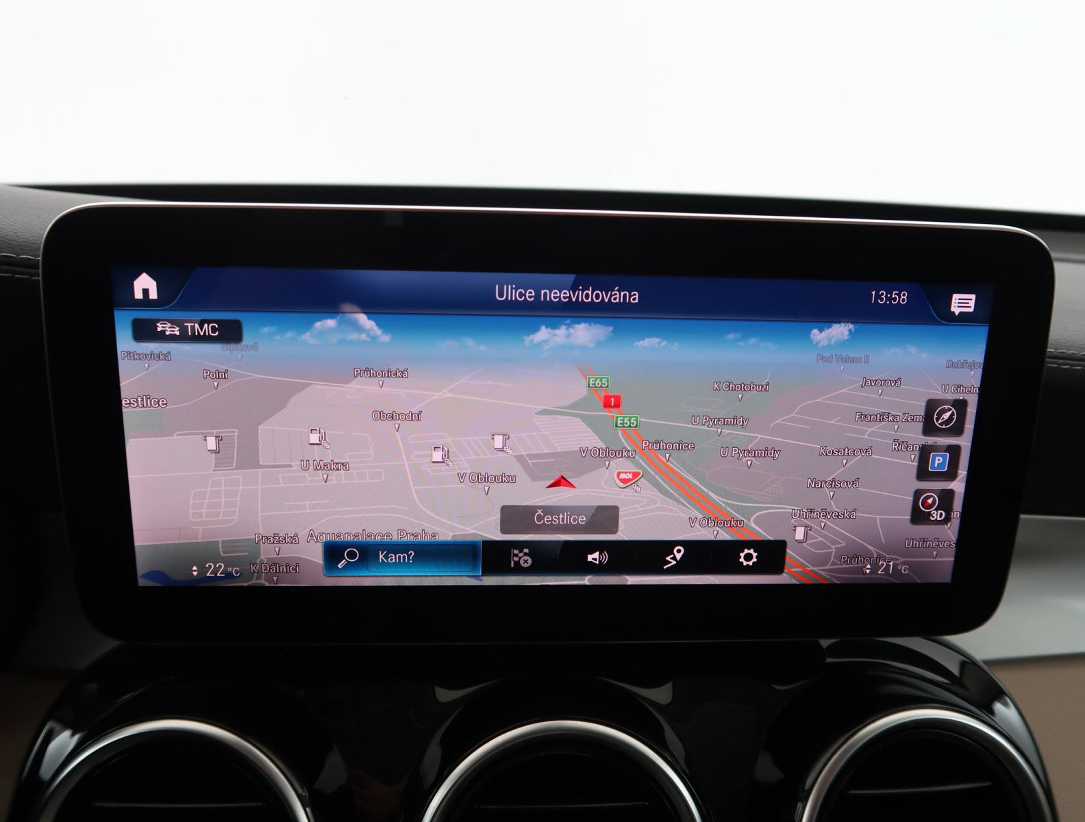 Mercedes-Benz GLC - 2021