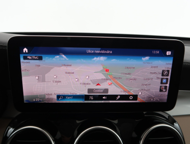 Mercedes-Benz GLC - 2021