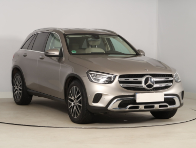 Mercedes-Benz GLC - 2021
