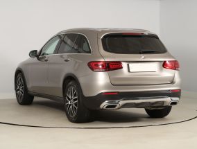 Mercedes-Benz GLC - 2021