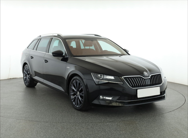 Škoda Superb 2017