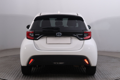 Toyota Yaris - 2021