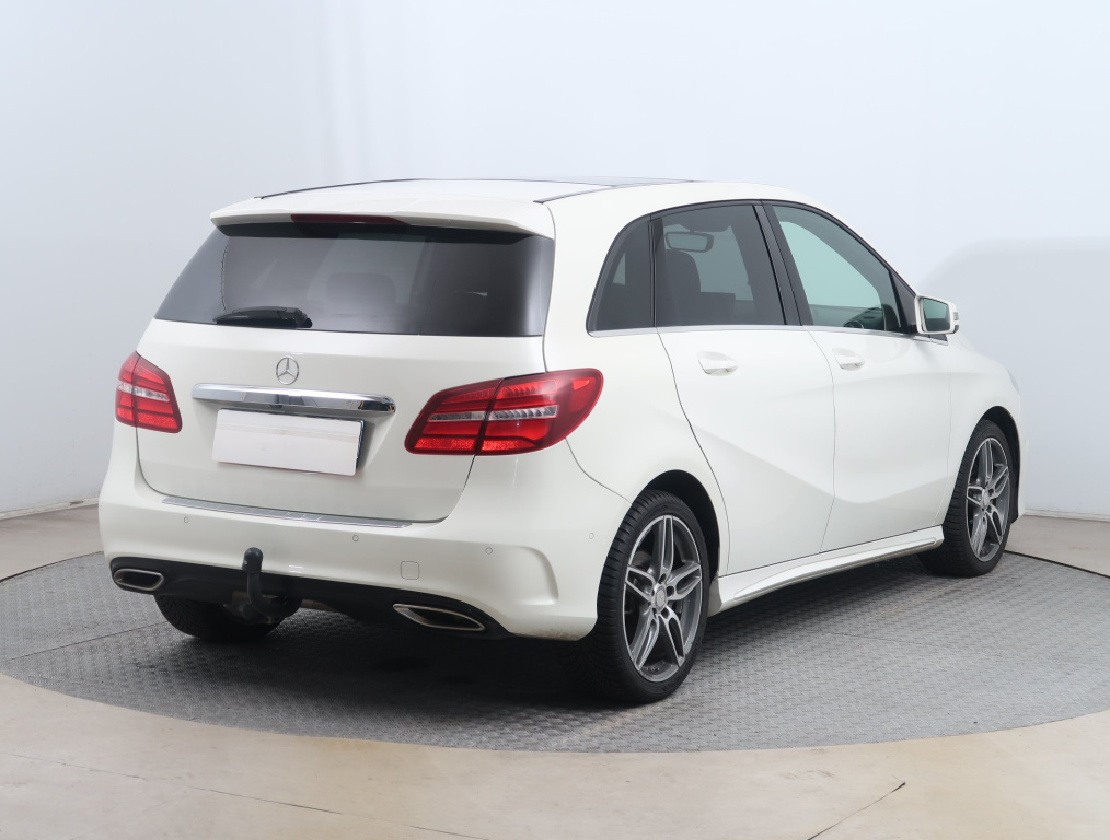 Mercedes-Benz B