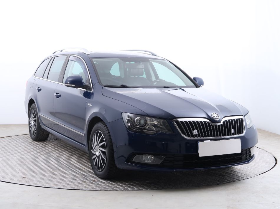 Skoda Superb - 2013