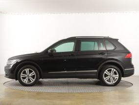 Volkswagen Tiguan - 2022