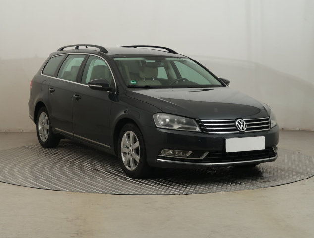Volkswagen Passat 2011