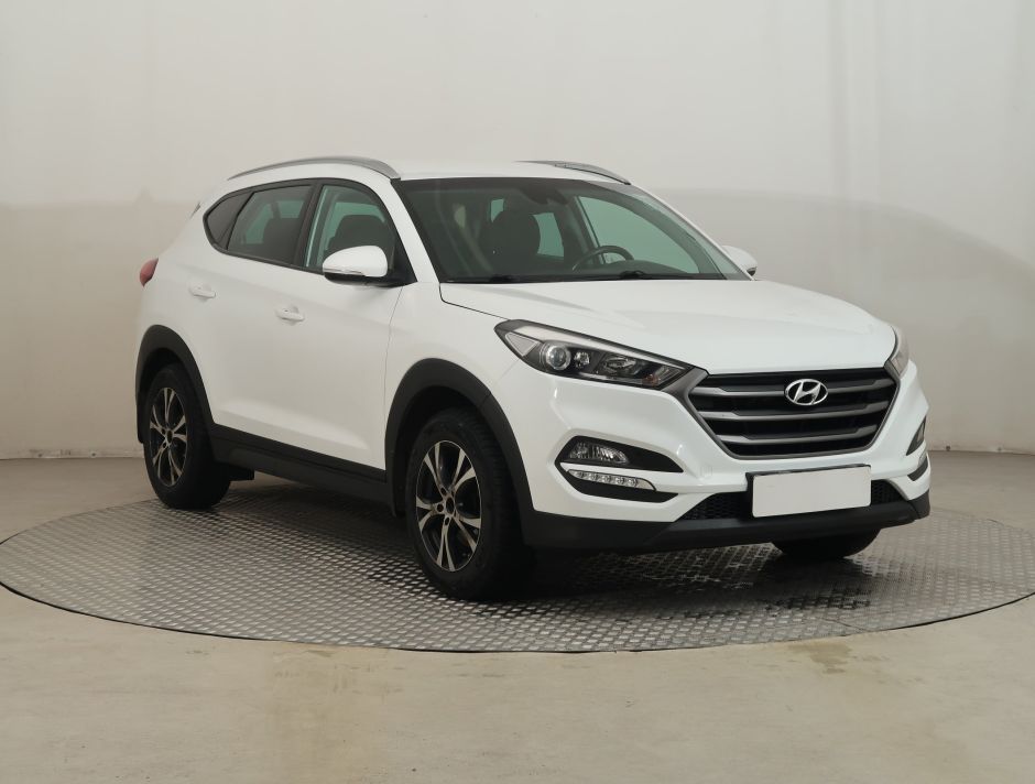 Hyundai Tucson - 2015