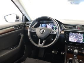Škoda Superb - 2020