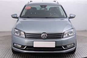 Volkswagen Passat - 2012