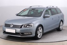 Volkswagen Passat - 2012