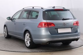 Volkswagen Passat - 2012