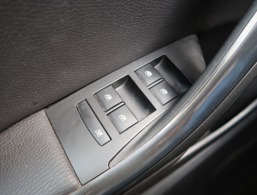 Opel Astra, 2014