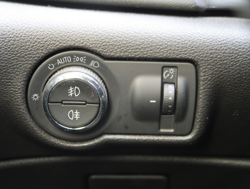 Opel Astra, 2014