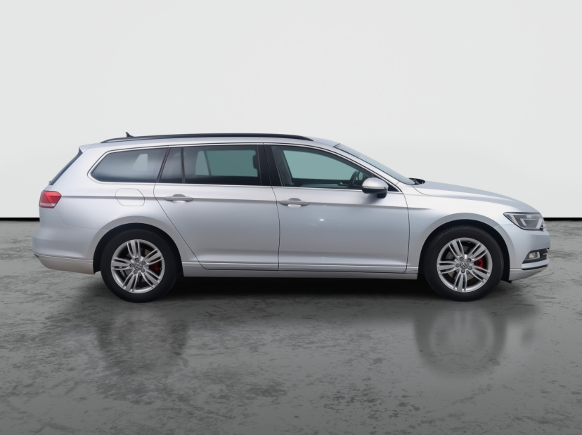 Volkswagen Passat, 2015