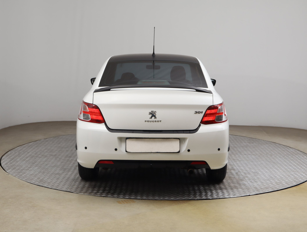 Peugeot 301