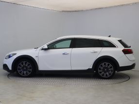 Opel Insignia - 2014