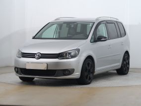 Volkswagen Touran - 2011