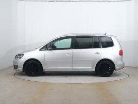 Volkswagen Touran - 2011