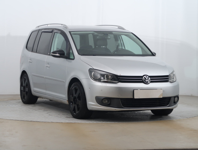 Volkswagen Touran 2011